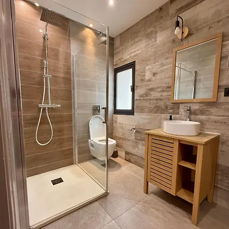 Coeur De - Terrasse 아파트 무스티에생마리